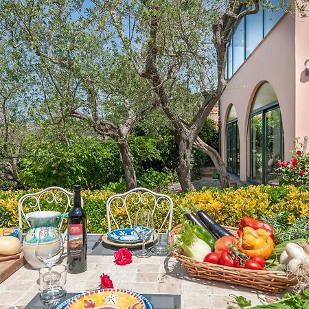 Villa Alfonsina マッサ・ルブレンセ エクステリア 写真